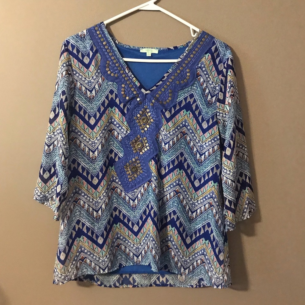 Blue and gold boutique top